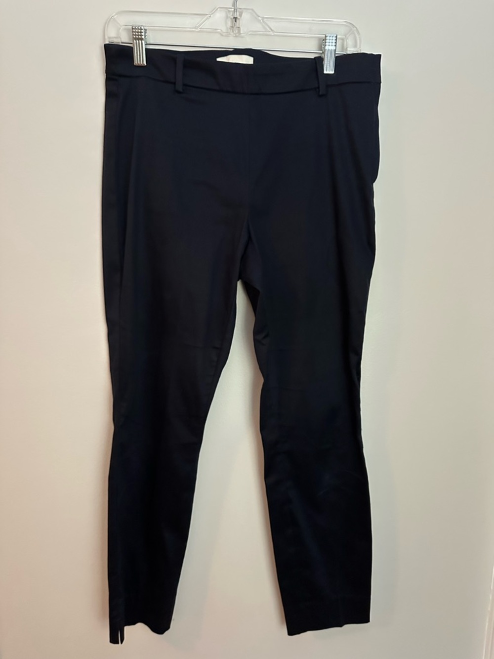 H&M Blue Sateen Capri Pants Size 8 EUC